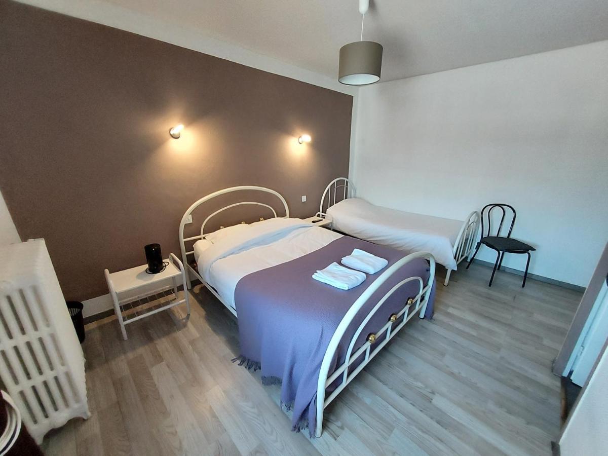Hotel Le Comtois Saone Buitenkant foto
