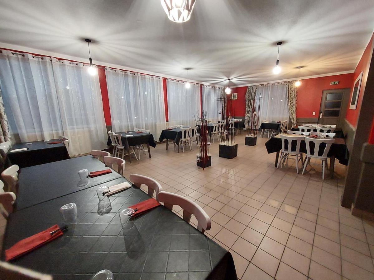 Hotel Le Comtois Saone Buitenkant foto